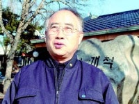 “남아야 도울수 있는 건 아니죠”