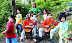 할아버지 트리오 떴다.