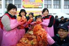 광주 빅마트 5년째 ‘사랑의 절임 배추’