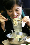 “닭맛 나는 세상”