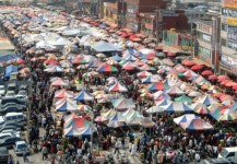 [도시와생활] 민족장터서 고향내음에 취해봐요