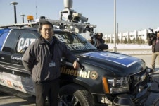 “보스, 사람보다 더 뛰어난 운전 실력 발휘할 수도”