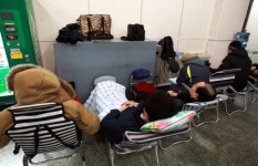 삼성 본관 앞은 날마다 ‘직원 결의대회중’?