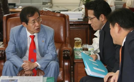 홍준표, 당대표의 원내 사안 관여는 월권 주장…한동훈 당대표 겨냥하여 발언
