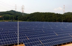 태안에 엘지 태양광발전소 ‘반짝반짝’