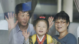 서로 다른 관점을 균형있게 서술하라