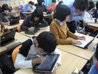 “‘태블릿피시’로 톡톡 튀는 독창성 키워요”