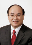 서울시의회 의장에 김기성 의원