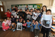 강화 화도초등학생 29명 나눔장터 열어 이웃 돕기