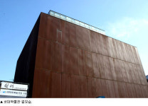 잠그고 여는 비밀의 안과 밖, 욕망의 경계