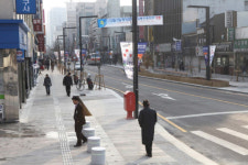 차도보다 넓어진 인도 “도심서 편하게 걸어요”