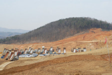 ‘골프장 난개발’ 파주 생태축 난도질