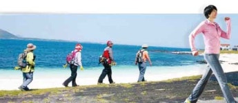 ‘걷기’ 열풍 타고 워킹산업 달린다