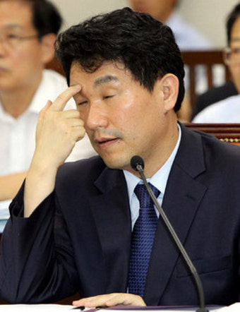 이주호, 어이없는 항변