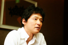 [이사람] 쉰살 ‘프런티어’…“한번 돌아보고 가야죠”