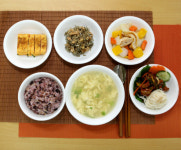 정성껏 차리다 보면 몸 튼튼 마음 건강
