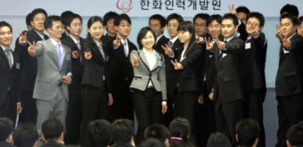 한화, 글로벌 설명회 회장이 직접 나서