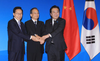 한·중·일 정상 “3국 FTA협상 연내 시작”…타결까진 험로 예상