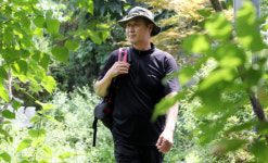“죽으려고 북한산 올랐는데…바위틈 소나무 보고 살 의지 생겨”