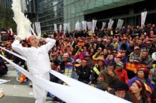 태안 기름유출 희생자 넋, 삼성전자 앞에