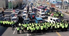 상경투쟁 가로막힌 농민들