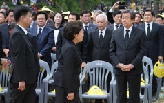 노건호, 김무성에 “전직 대통령 죽음으로 몰아” 직격탄