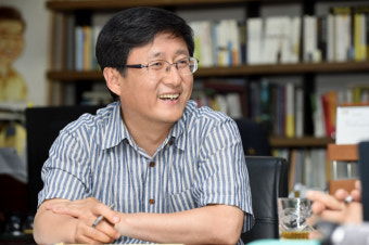 “구청 청사 태양광 발전소…마을 공동체 향한 이정표”