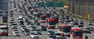 14일 고속도로 통행료 면제로 교통량 ‘추석 규모’ 될 듯