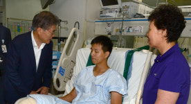 다리 잃은 김정원 하사 수술 직후 “하 하사는 괜찮나요?”