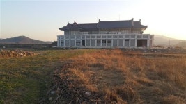 경주 황룡사 역사문화관이 왜 말썽이냐고요?