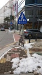 [독자의 눈] 자전거길 막은 표지판