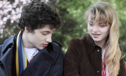 프랑스 여배우 “국민의 힘 되찾아오라, 오늘 행동으로 미래 아름답도록…”