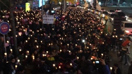 “‘순천 망신’ 이정현, 박 대통령과 함께 물러나라”