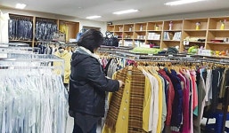  송파구 “교복 2000~5000원에 팔아요” 