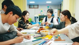  청년들의 공동식사, 도시재생으로 통한다 