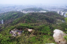  조선 초기 한양 수호 의지가 서려 있는 마을 