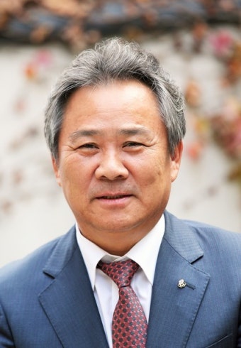 이기흥 대한체육회장, IOC 위원 될 수 있을까?