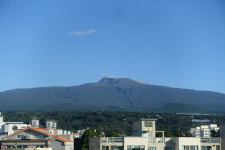  봄에는 고사리 뜯고 여름엔 솜반천에 ’풍덩’, 제주로 오실래요? 