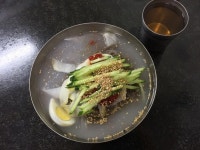  [ESC] 값싸고 정 많은 시장 냉면을 찾아서~  