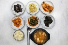  [ESC] 점심 뭐 먹지?…싸고 맛있고 푸근한 ‘서민 밥집’ 5곳 