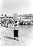  “뚝섬행 전동차, 미어터졌어”…1950~70년대 서울 최고 피서지 
