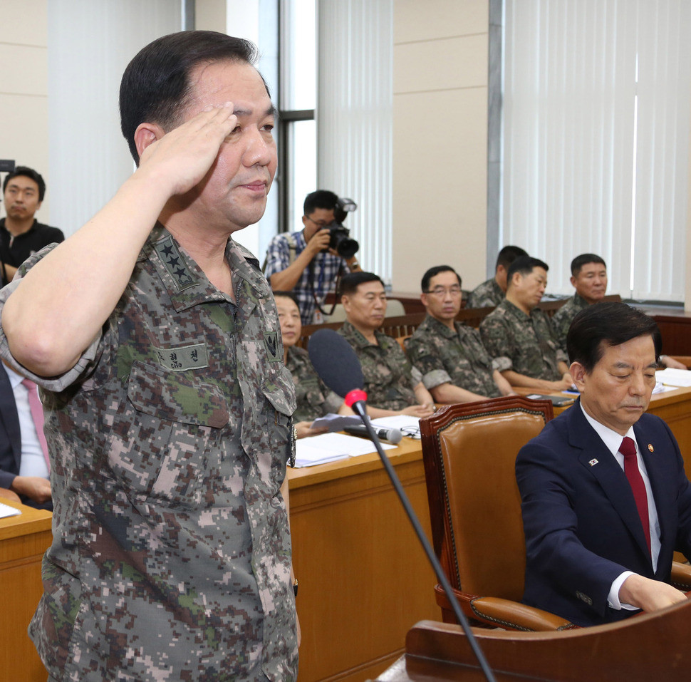 김용현 전 국방부 장관, 북한 오물풍선 관련 원점타격 지시 의혹 조사