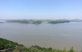 남북 한강하구 공동수로조사 완료…해도 없던 암초 21개 발견