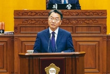  50+정책 주력하는 김선갑 광진구청장 