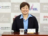 여자프로농구 신생팀 부산 BNK캐피탈 감독에 유영주 