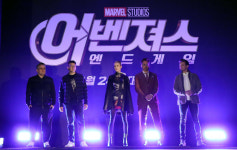  “물 많이 먹지 말라” “휴지 필요할 수 있다”…‘어벤져스: 엔드게임’ 제작진의 조언 