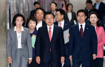 한국당, 강경 막말주의보 “공천 감점·부적격자 분류도 고려”