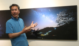  “밤새 산에서 별빛달빛 받아 사진 찍으며 ‘시 공부’ 했지요” 