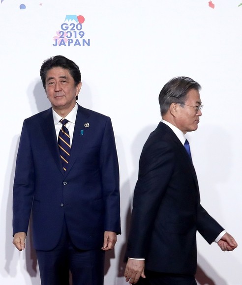 트럼프 대통령, 미국-일본 무역합의를 이뤘다: 긍정적인 무역 협상의 흐름(President Trump Reaches Trade Agreement with Japan: Positive Momentum in Trade Negotiations)