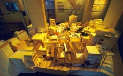  옛 추억 묻어나와 살아 있는 박물관이 되다 